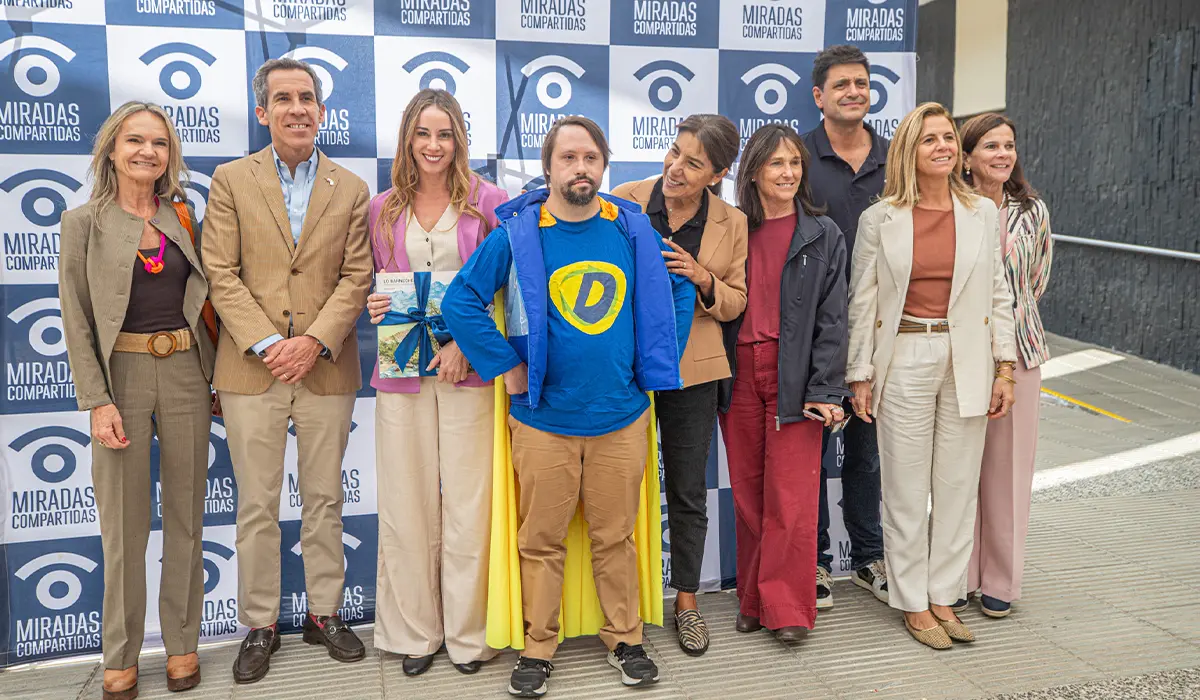 Estudiantes del Colegio Lo Barnechea compartieron una tarde de cine inclusivo